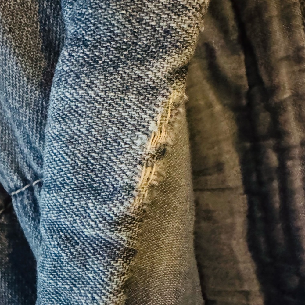 Jeans Subcategory Identification - Picture 4 of 8